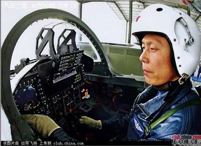 真正的"航空仪表",中外第三代战斗机驾驶舱对比图!