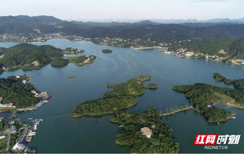 感受"娄底绿肺""天然氧吧"的沁人心脾;走进国家aaa级旅游景区涟源宇城