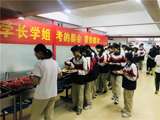 鳌江五中致福初三考生