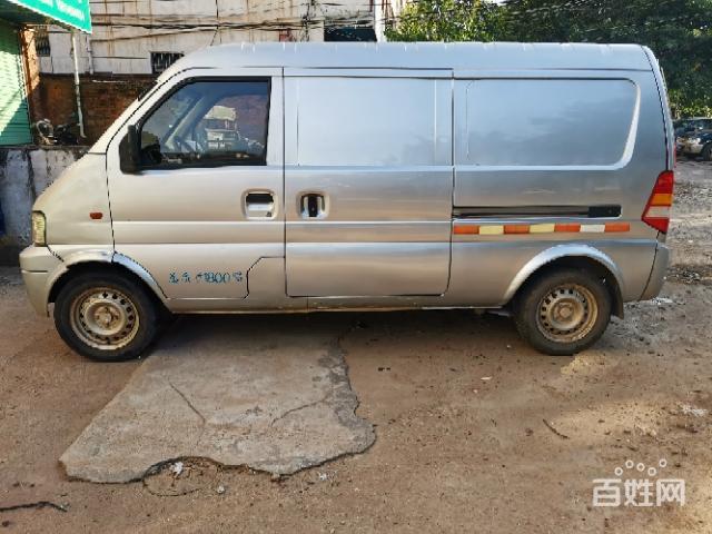 东风小康面包车厢式货车