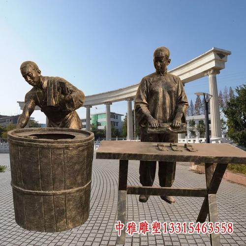 铸铜步行街人物雕塑-烟台锻铜步行街人物雕塑制作厂家