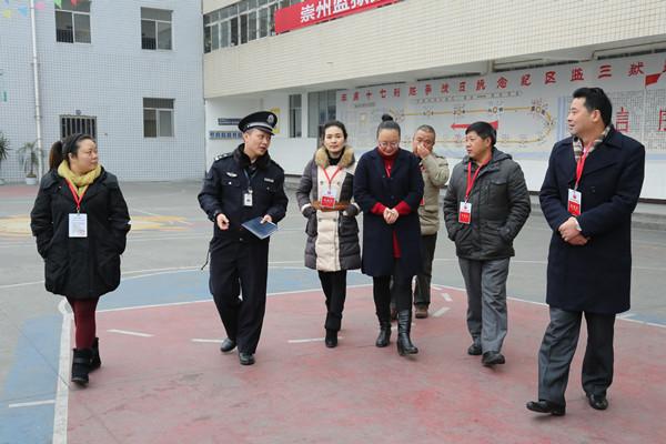 都江堰市台侨办赴崇州监狱开展警示教育活动