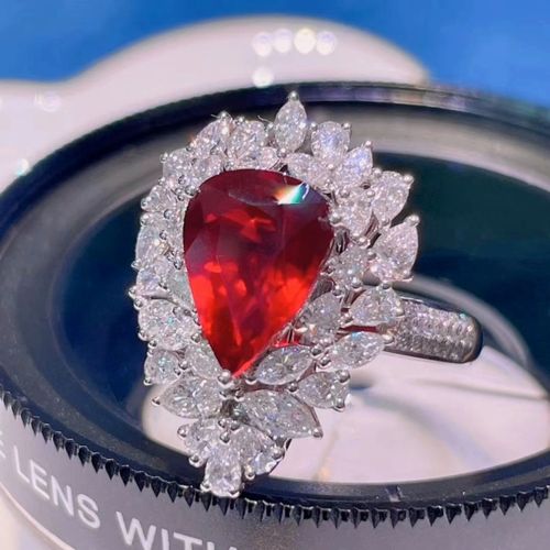 25克拉满火彩红宝石_红宝石_红宝石怎么