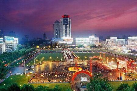 夷陵广场图片/照片_图片_夷陵广场_景点_宜昌旅游