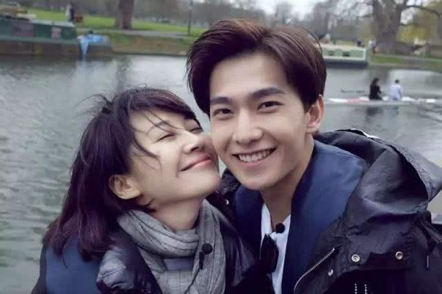许晴与华晨宇恋情曝光,当被问及感情进展时,许晴直接正面回应