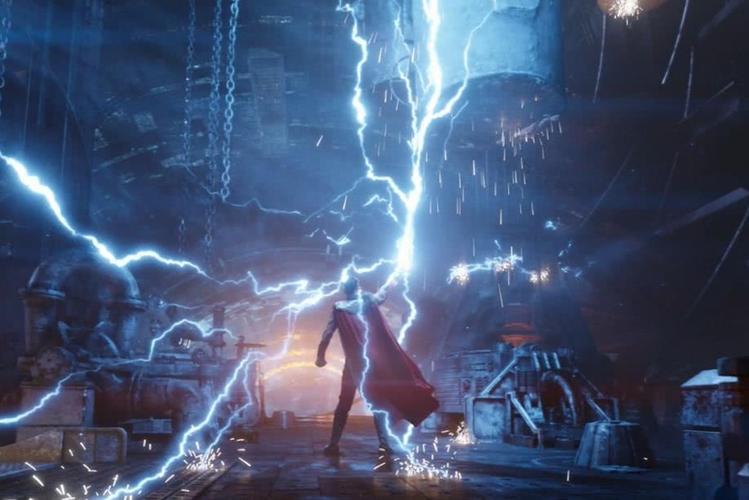 漫威中能够"引天雷下凡"的三位角色,能召唤闪电的人不止有雷神