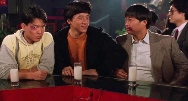 飞龙猛将成龙第一次演律师在法庭上成功表白香港小姐冠军