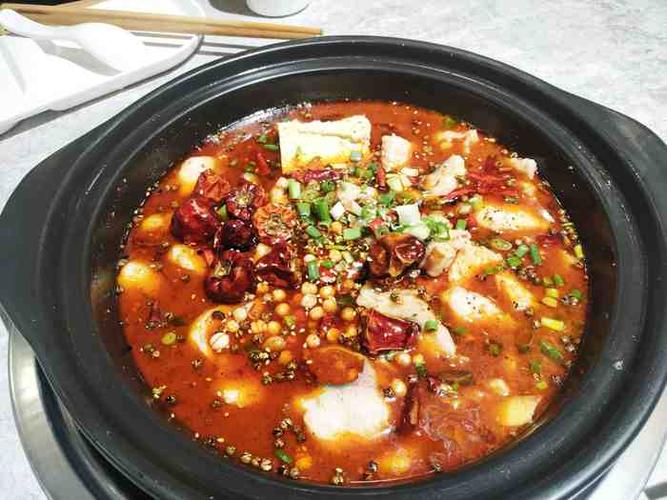 六小六豆花鱼火锅半自助餐厅(玉门路店)-"比较晚去的,去的菜品不是