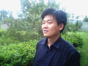 陈小明的个人简介