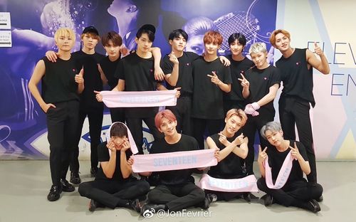 seventeenwoozi  关注  评论 收藏