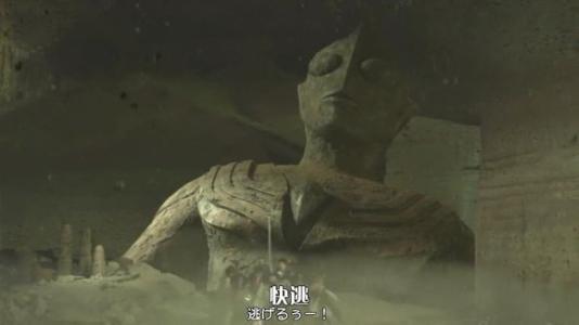 《迪迦奥特曼》第一集的金字塔里面,除了迪迦之外还出现两个巨人