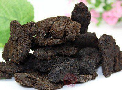 黄精是一种常见的药用植物,也可作为调味品食用,下面来了解下它的