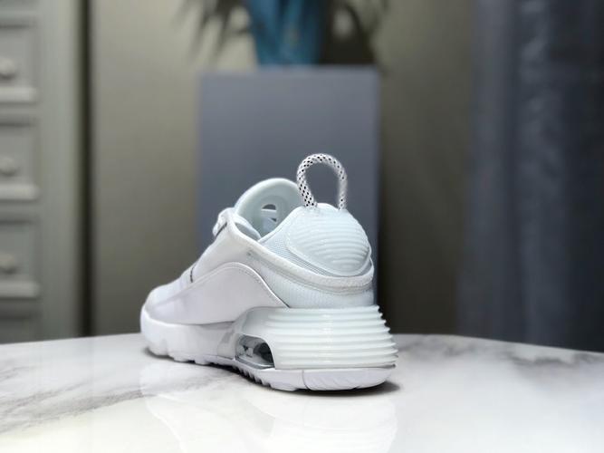 nik*e air max 2090气垫运动鞋