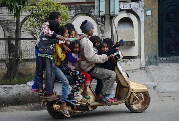 吃饱了才有力气拍照hhh 前两年去过de岭南天地 依然