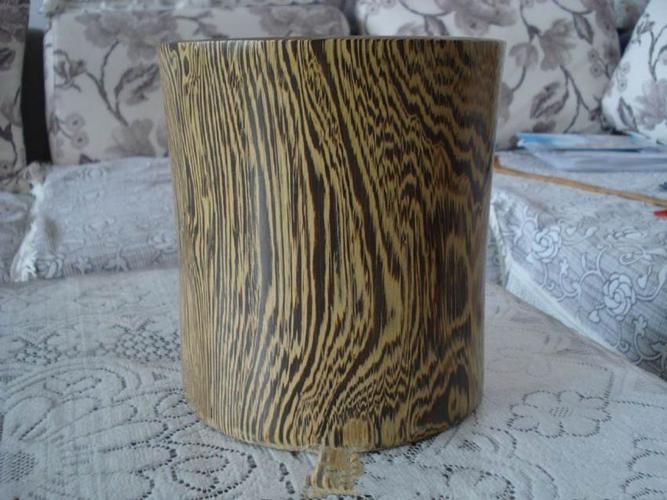 李知宴专家鉴宝 鸡翅木大笔筒拍卖价格及图片