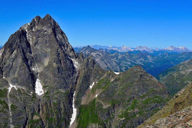 世界上最长的山系贯穿美洲两座大陆长度约为中国秦岭的十倍
