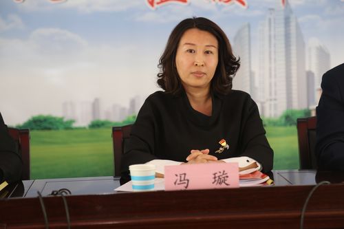 市城市管理局综合协调组组长,工会主席冯璇参加