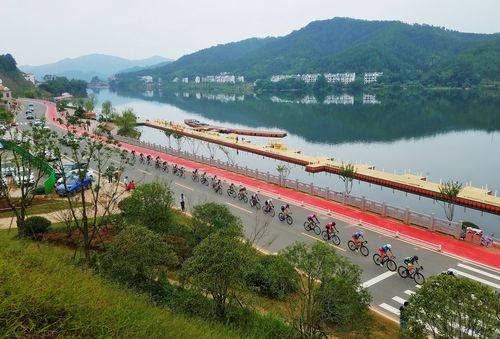 第九届环鄱赛终点(上犹)站南湖段掠影
