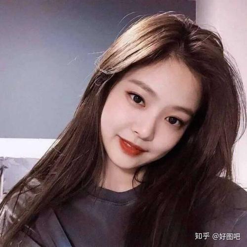 有哪些好看的适合女生的微信头像?