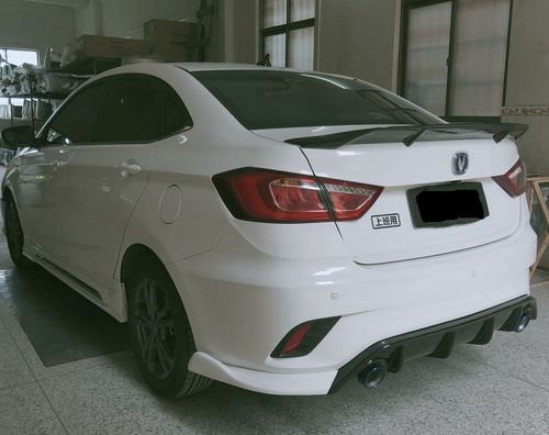 长安2018-20逸动dt小包围逸动改装包围前唇 后唇 侧裙