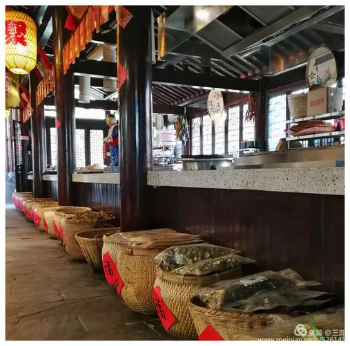 2018年12月16日,和几位好友一起到位于寿县古城的百年老店聚红盛农庄