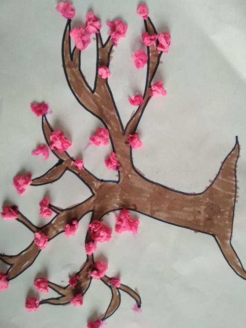 小班美术活动:桃树开花(手工)