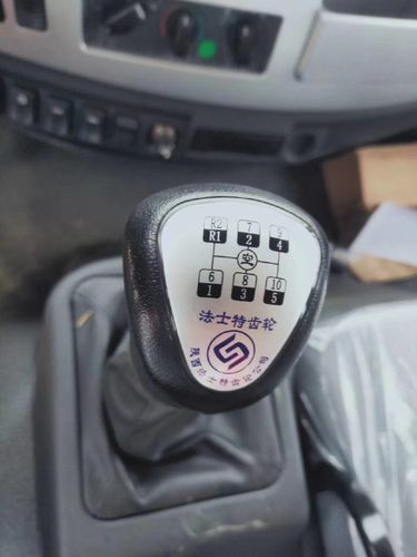 法士特变速箱