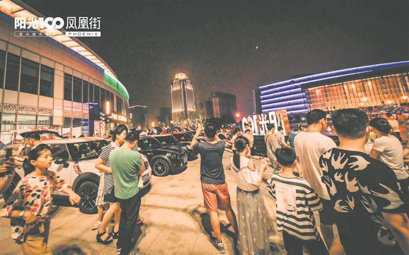 一街夜市半城烟火宜兴夜经济凸显小城文化底蕴