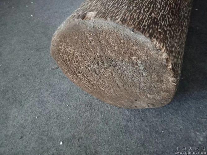 千年沉香木风水柱