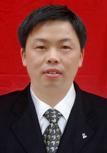 党委书记:叶安平 电话:13508428765 党委副书记,乡长:肖少军 电话