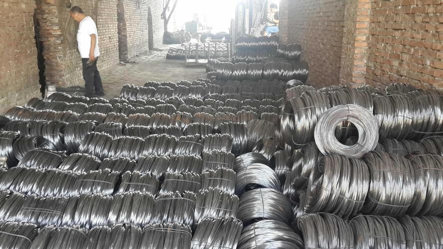 拔丝厂生产q195l冷拔铁丝 退火铁丝1-6mm