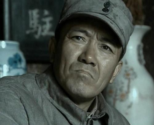 《亮剑》"李云龙"的岳父原来是他,李幼斌的背景完全不