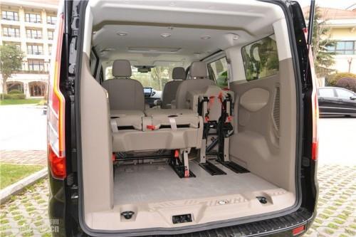 商务车不商务福特途睿欧为何会如此独特