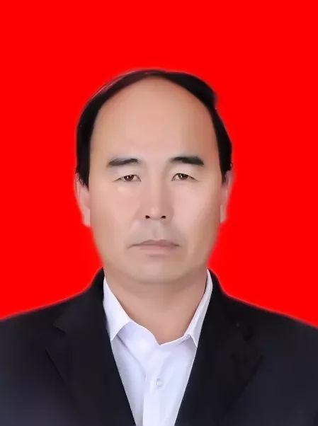 公示公告中共同心县委员会干部任前公示公告