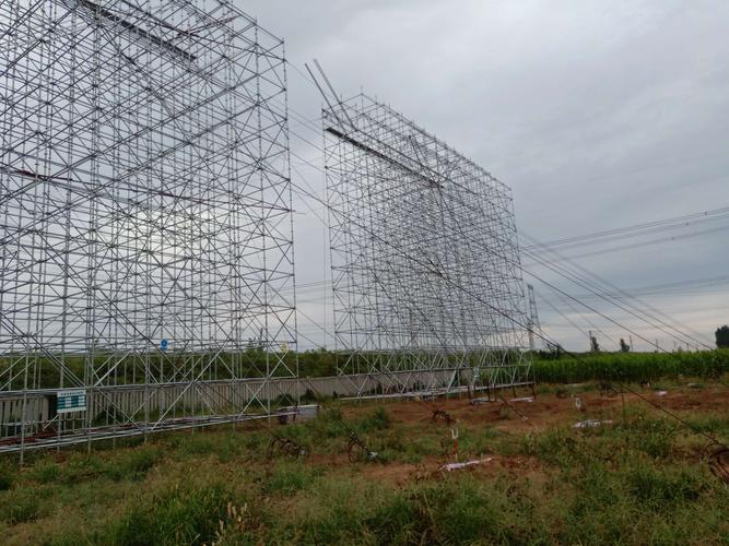 南侧跨越架状态