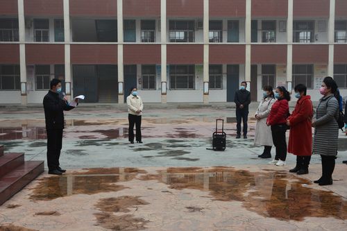 战疫时刻开学季 春暖花开复学时——濮阳县实验中学举行情景开学演习