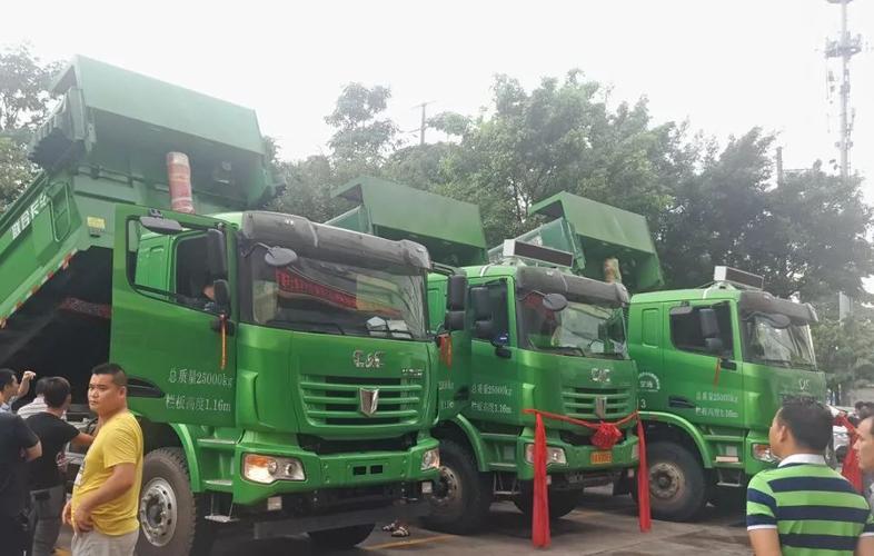 绿色渣运美丽南宁联合卡车新型智能环保渣土车交车仪式举行