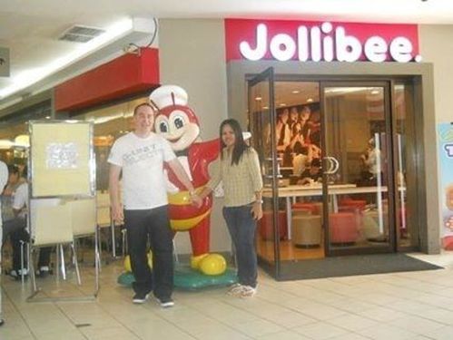 damien auksorius outside jolibee - picture of jollibee, manila