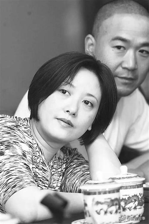 邓婕美照最美不过王熙凤