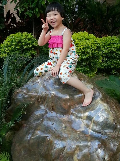 "欢欢"快乐的童年