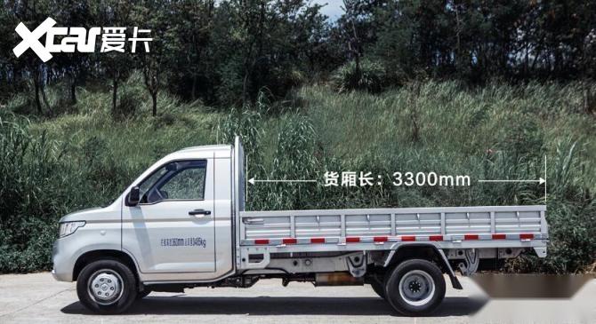 五菱荣光6轮版小卡实车 分单/双排 配倒车影像 气囊 值吗?