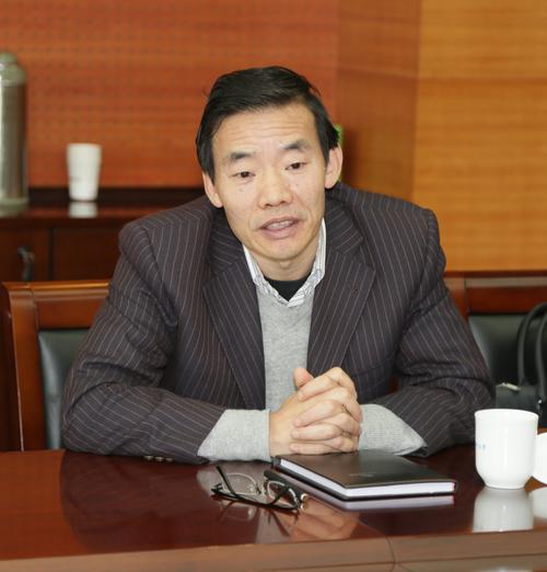 王儒年