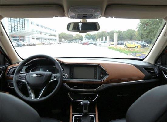 38万起 无锡众泰t300新春现车惠3000