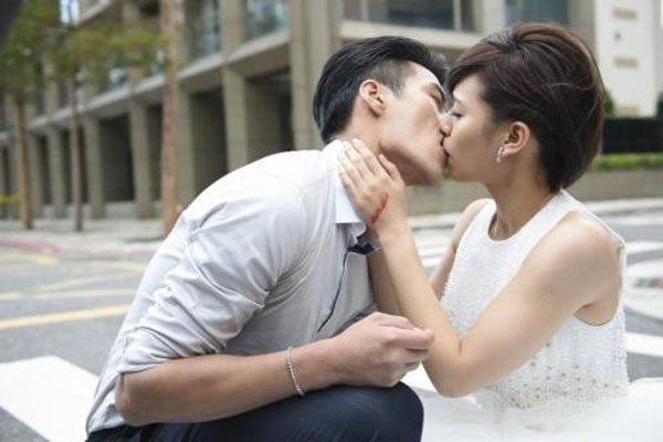 陈彦妃的老公张睿家资料 真正的老公另有其人比张睿家