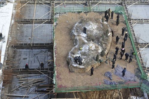 山西太原钉子坟完成迁坟