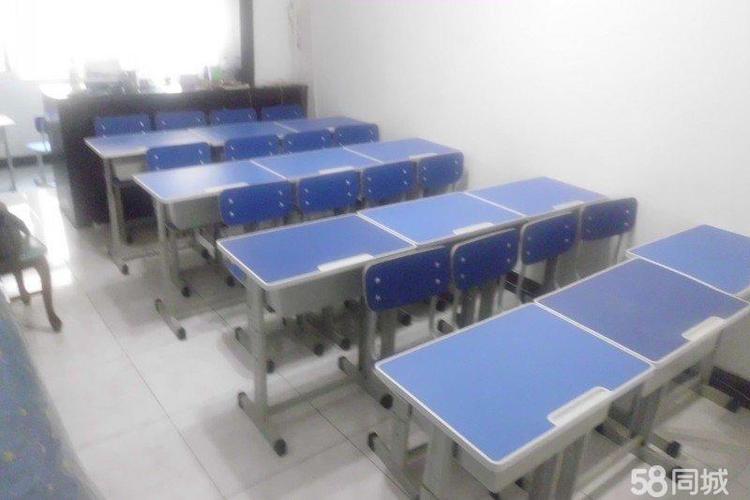 低价处理学生课桌椅 可升降 幼儿园桌椅 午睡床 黑板白板 培训桌椅等