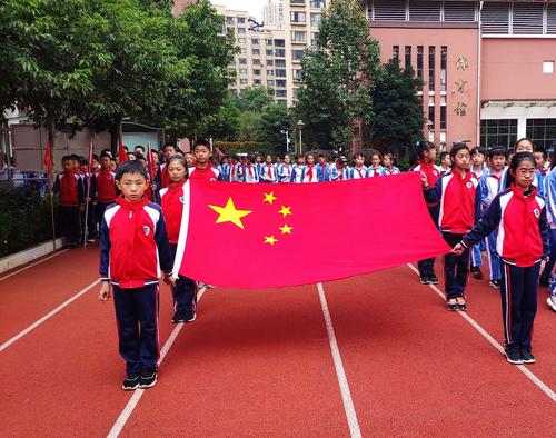 书林一小"少先队建队70周年"主题升旗仪式