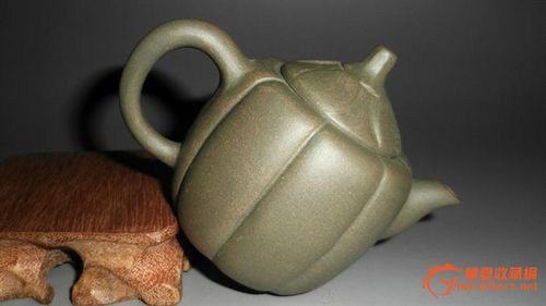 90年代老青灰泥/底款:洪泉/菊瓣壶/宜兴紫砂壶