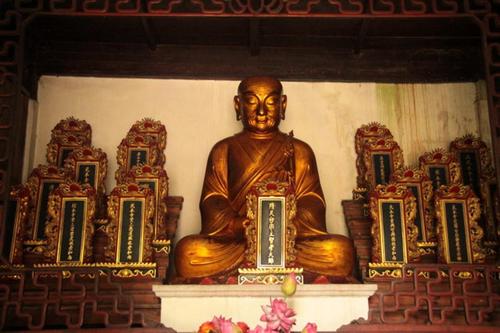 这里虽不是观音道场却将观音信仰传遍整个南方