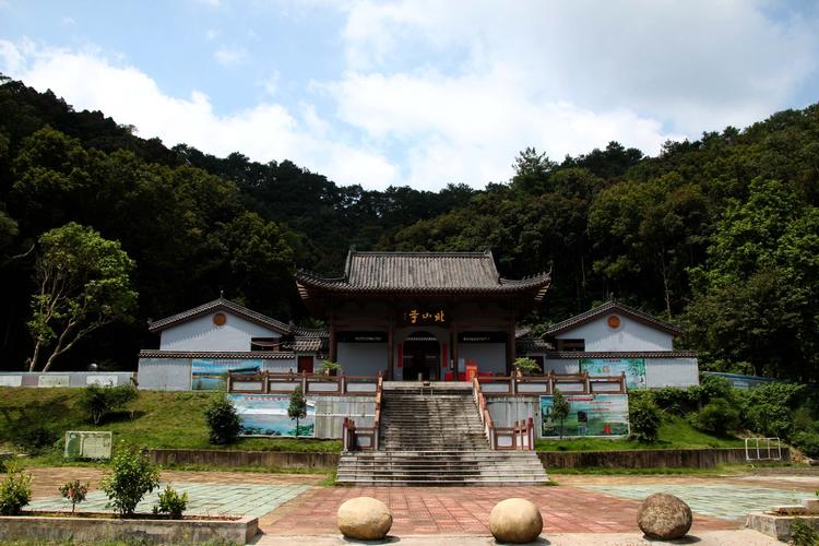 小寺外景